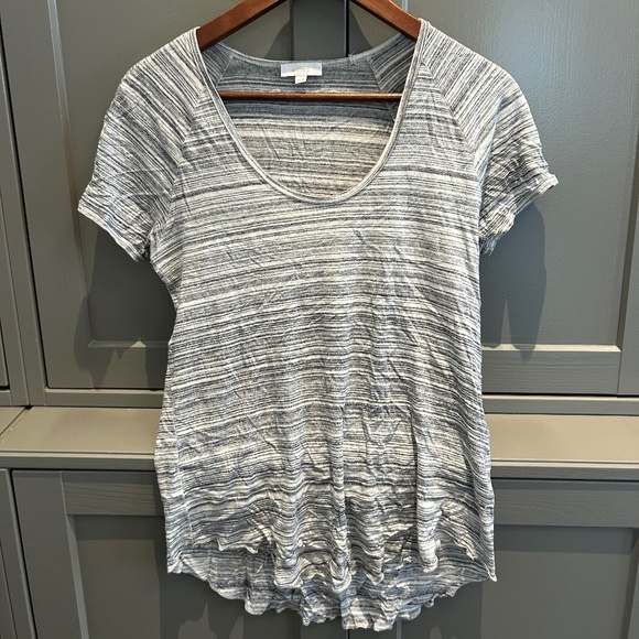 Aritzia t shirt - Picture 1 of 1